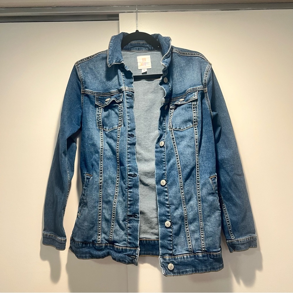 LuLaRoe Medium Women’s Classic Blue Jean Jacket